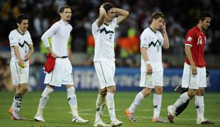Slovenija proti Angliji doživela dvojni šok