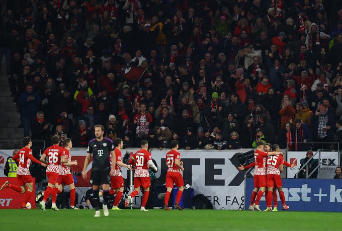 Bayernu grozi, da bo po dobrem desetletju ostal brez nemškega naslova. | Foto: Reuters