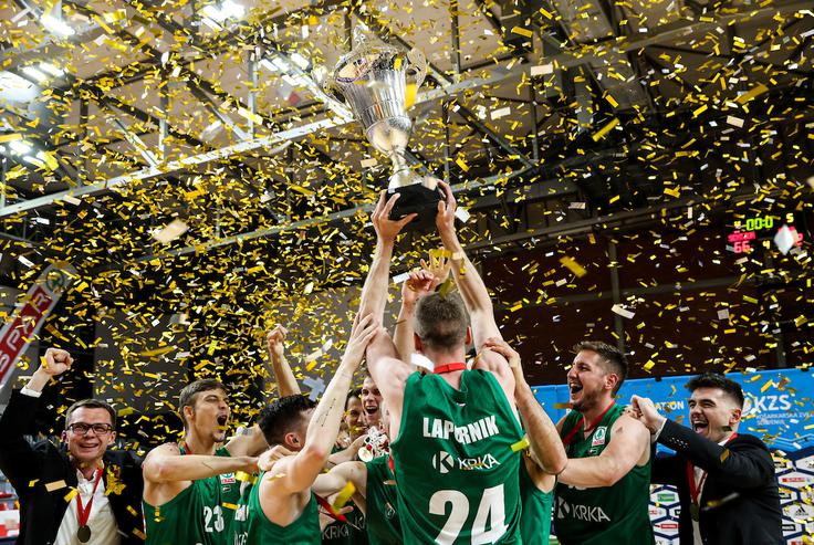 ... in novomeška Krka. | Foto: Vid Ponikvar/Sportida