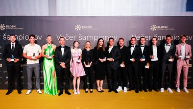 Počastili zimske šampione, Nika in Domen Prevc prva lastnika bankovcev