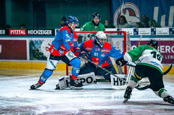 Innsbruck : HK Olimpija | Vodilna Olimpija na začetku sezone gole dosega kot po tekočem traku. | Foto HCI