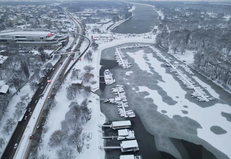  Povsod po Srbiji so bile temperature davi pod lediščem. | Foto: Reuters