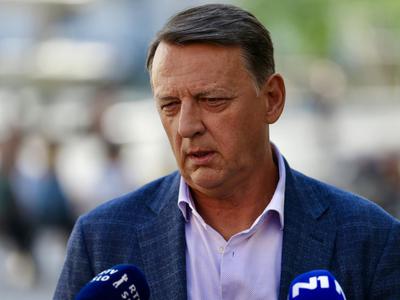 Rop: Želim si, da bi me Kučan podprl, a ne verjamem v to