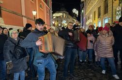 V središču Ljubljane shod harmonikarjev - v podporo slovenski glasbi #foto
