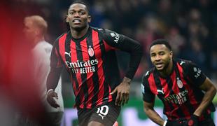 Milan kljub drami in izključitvi Allegrija na vrh, Lovrić in Begić obsedela