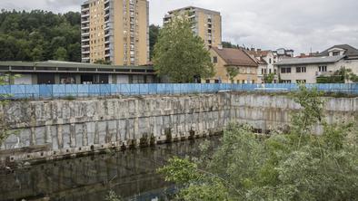 Neugledne gradbene jame bodo v Ljubljani kmalu preteklost