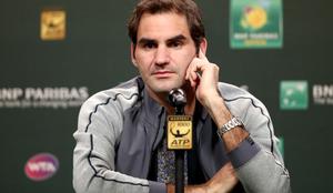 Šok za Federerja, ki se je odločil, da tri mesece ne bo igral #video