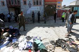 V napadu v Kabulu več deset mrtvih in ranjenih