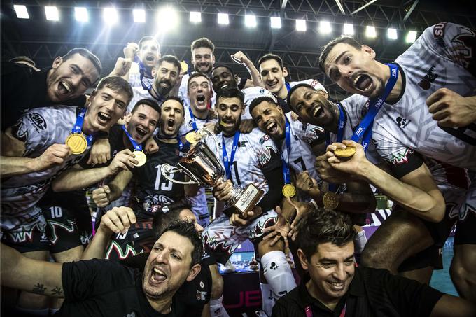 S Perugio je decembra postal svetovni klubski prvak. V rednem delu italijanskega prvenstva so dobili vseh 22 tekem, nato pa se je krivulja obrnila navzdol. | Foto: Volleyballworld