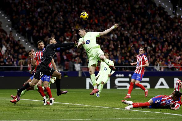 Oblak se drži za glavo, Barcelona na derbiju iz pekla do raja