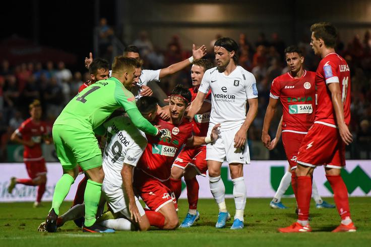 Odkar igra v Sloveniji, ni še nikoli naletel na tako dobro organizirano obrambo, kot prejšnji konec tedna na derbiju 6. kroga v Kidričevem. | Foto: Miloš Vujinović/Sportida