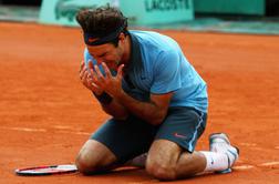 Federer izpadel nepričakovano zgodaj, poškodba tretje igralke sveta
