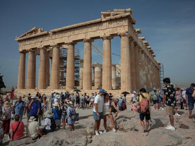 Na atenski Akropoli odslej zasebni obiski za pet tisoč evrov