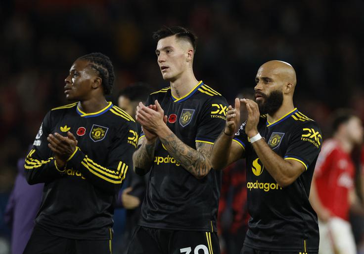 Benjamin Šeško in soigralci so po treh zaporednih zmagah vknjižili remi. | Foto: Reuters