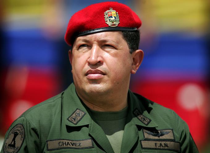 Hugo Chavez je Venezueli vladal od februarja leta 1999 do svoje smrti marca 2013. V državi je kot voditelj bolivarske revolucije uvedel svojo vizijo socializma, bil je velik kritik neoliberalne globalizacije in zunanje politike ZDA. | Foto: Reuters