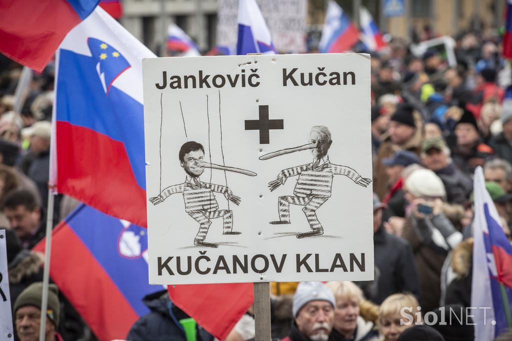 Protestni shod upokojencev, ki ga je pripravila ljudska iniciativa Glas upokojencev Slovenije. Upokojenci