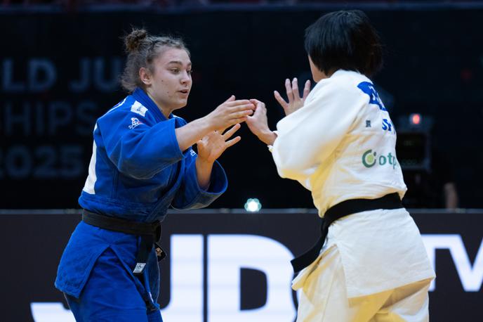 Kaja Schuster | Kaja Schuster | Foto Darko Petelinšek/JZS