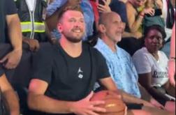 Izklesani Luka Dončić znova navdušil #video