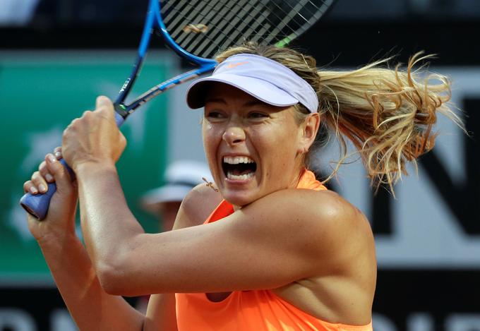 Po dopinški aferi je najprej igrala na turnirju v Stuttgartu. | Foto: Reuters