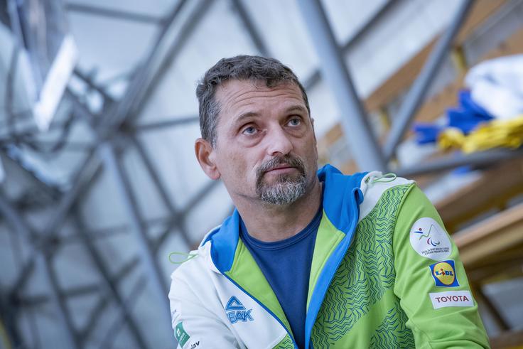 Iztok Glojnarič bdi nad karierama obeh hčerk. | Foto: Ana Kovač