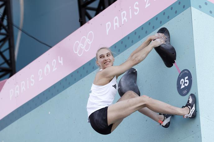 Janja Garnbret | Janja Garnbret v Parizu brani naslov olimpijske prvakinje iz Tokia.  | Foto Reuters