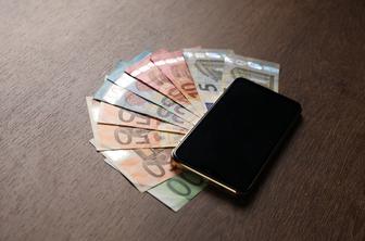 Že devet let niso podražili paketov. Zdaj uporabniki za isto ceno dobijo še več
