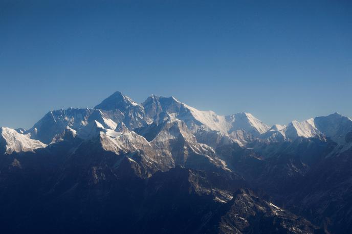Mount Everest | Prvi žrtvi letošnje sezone na Mount Everestu. | Foto Reuters