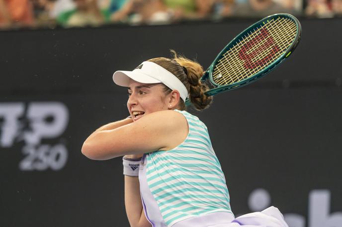Jelena Ostapenko | Jelena Ostapenko je po treh nizih napredovala v tretji krog Brisbanea. | Foto Guliverimage