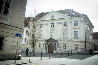 Ljubljanska palača, mimo katere se pogosto sprehodimo #foto