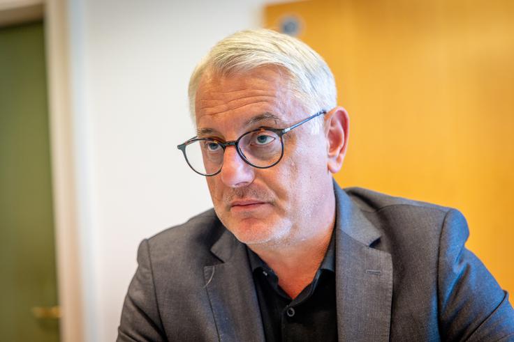 "Žal mi je, da nimamo levosredinske vlade, ampak leva sredina je enostavno prejela premalo glasov. Desne stranke pa so, ne bom rekel z izigravanjem volivk in volivcev, oblikovale desno vlado, čeprav so zatrjevale, da se to ne bo zgodilo." | Foto: Gaja Hanuna