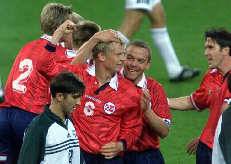 Norvežani so pred 23 leti prvič gostili Slovenijo in jo "pomendrali" s 4:0. | Foto: Reuters