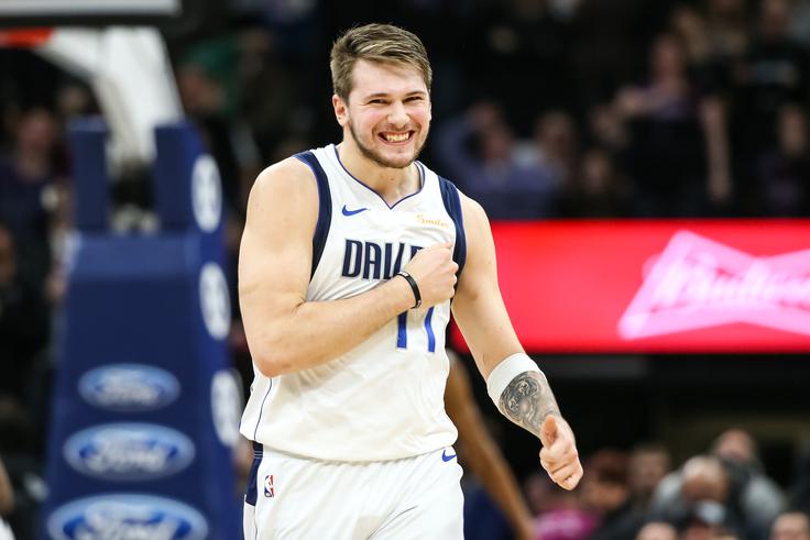 Luka Dončić postal junak tekme. | Foto: Reuters