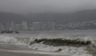 Orkan Raymond ogroža mehiški Acapulco