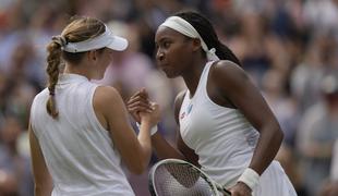 Kaja Juvan na osrednjem igrišču Wimbledona čestitala 17-letnici