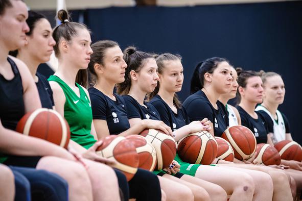 Slovenske košarkarice začele nov sklop priprav