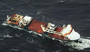 Ladja brez posadke izgubila pet milijonov evrov vreden tovor #video