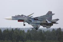 rusko letalo Su-30