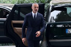 Giorgio Armani, pogreb, Italija