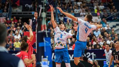 Neprepričljiv začetek: Čehi z odlično predstavo ugnali Slovenijo