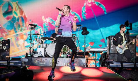 Nevihta zrežirala vesoljni potop pred koncertom skupine Coldplay
