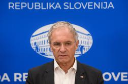 Trenutno je v Sloveniji priprtih okoli 100 tihotapcev tujcev