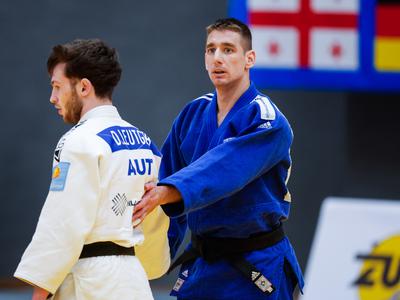 David Štarkel v Parizu do sedmega mesta