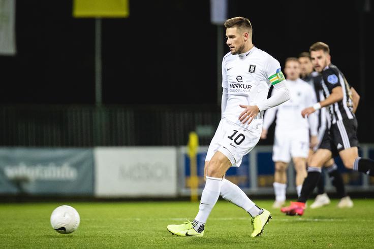 Timi Max Elšnik Milan Mandarić je 22-letnega Timija Maxa Elšnika predlagal za novega kapetana Olimpije. | Foto: Blaž Weindorfer/Sportida