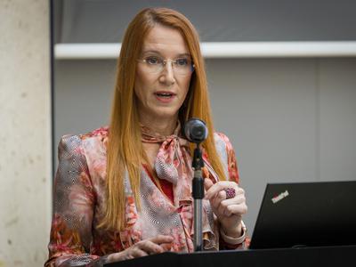 Mandatno-volilna komisija podprla imenovanje Brezigar na mesto viceguvernerke