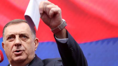 Dodik zapustil BiH. Kako je to mogoče?