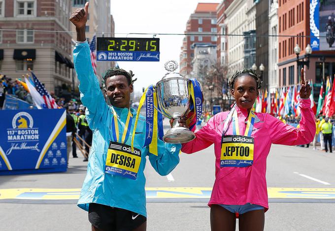 Rita Jeptoo, zmagovalka krvavega 117. Bostonskega maratona, je do zdaj v ženski konkurenci najhitreje opravila z njegovo progo (2:18:57), a so ji rekord zaradi dokazane zlorabe dopinga odvzeli.  | Foto: Getty Images