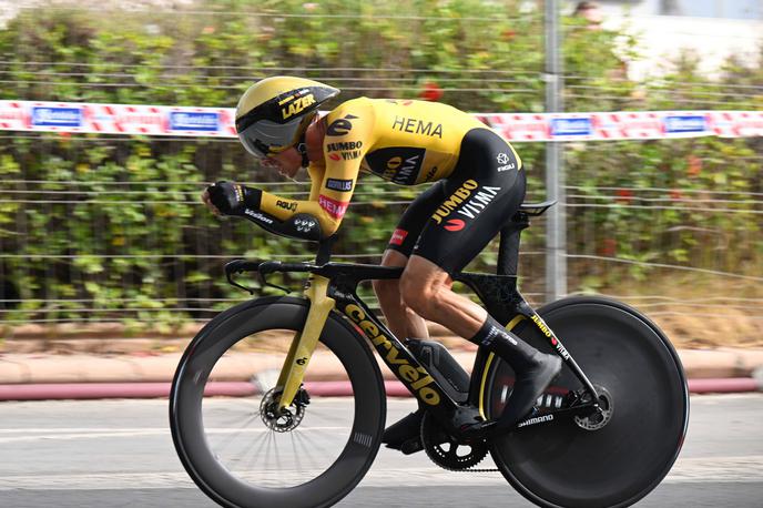 Primož Roglič, Vuelta 22 | Primož Roglič je moral prvič v poklicni karieri priznati premoč kateremu od tekmecev v vožnjah na čas na španskih tleh.  | Foto Guliverimage