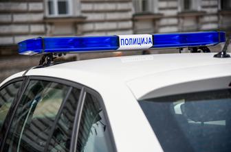 Tragedija pri Topoli: štiri osebe umrle na družinski kmetiji