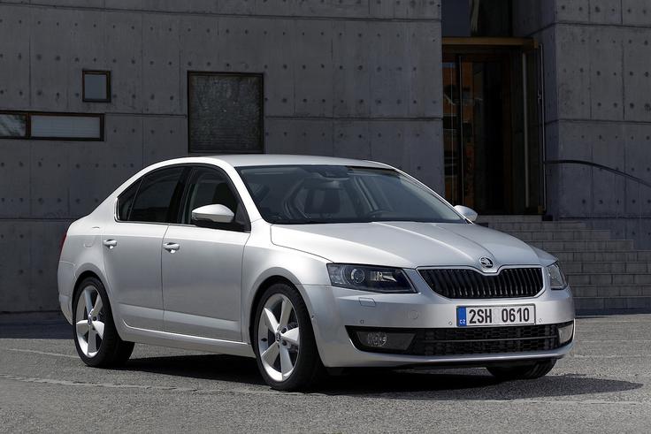 Škoda je prvič postala slovenski avto leta z modelom octavia. | Foto: 