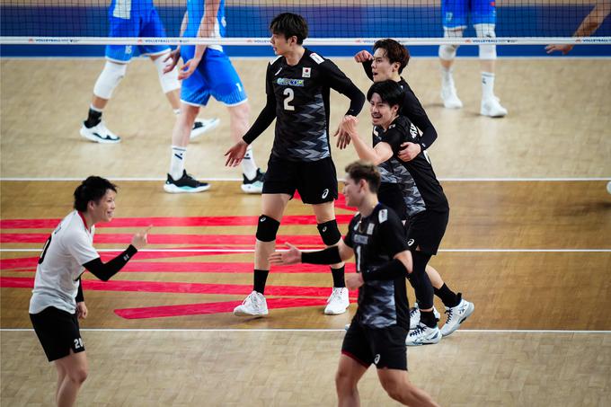 slovenska odbojkarska reprezentanca : Japonska, liga narodov | Foto: VolleyballWorld
